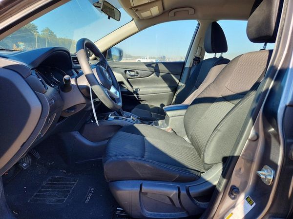 2018 NISSAN ROGUE — DENT