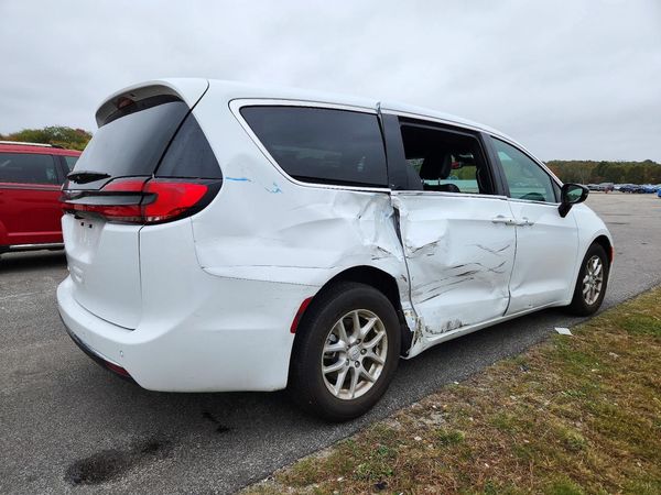2026 CHRYSLER PACIFICA Select — PSRA