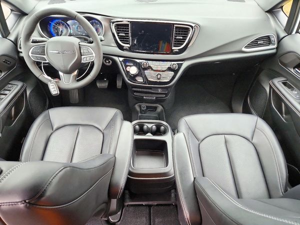 2026 CHRYSLER PACIFICA Select — CKPT