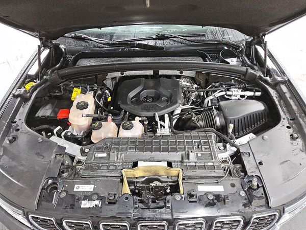 2024 JEEP GRAND CHEROKEE Limited 4XE — Engine bay