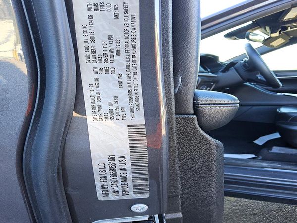 2024 JEEP GRAND CHEROKEE Limited 4XE — VINS
