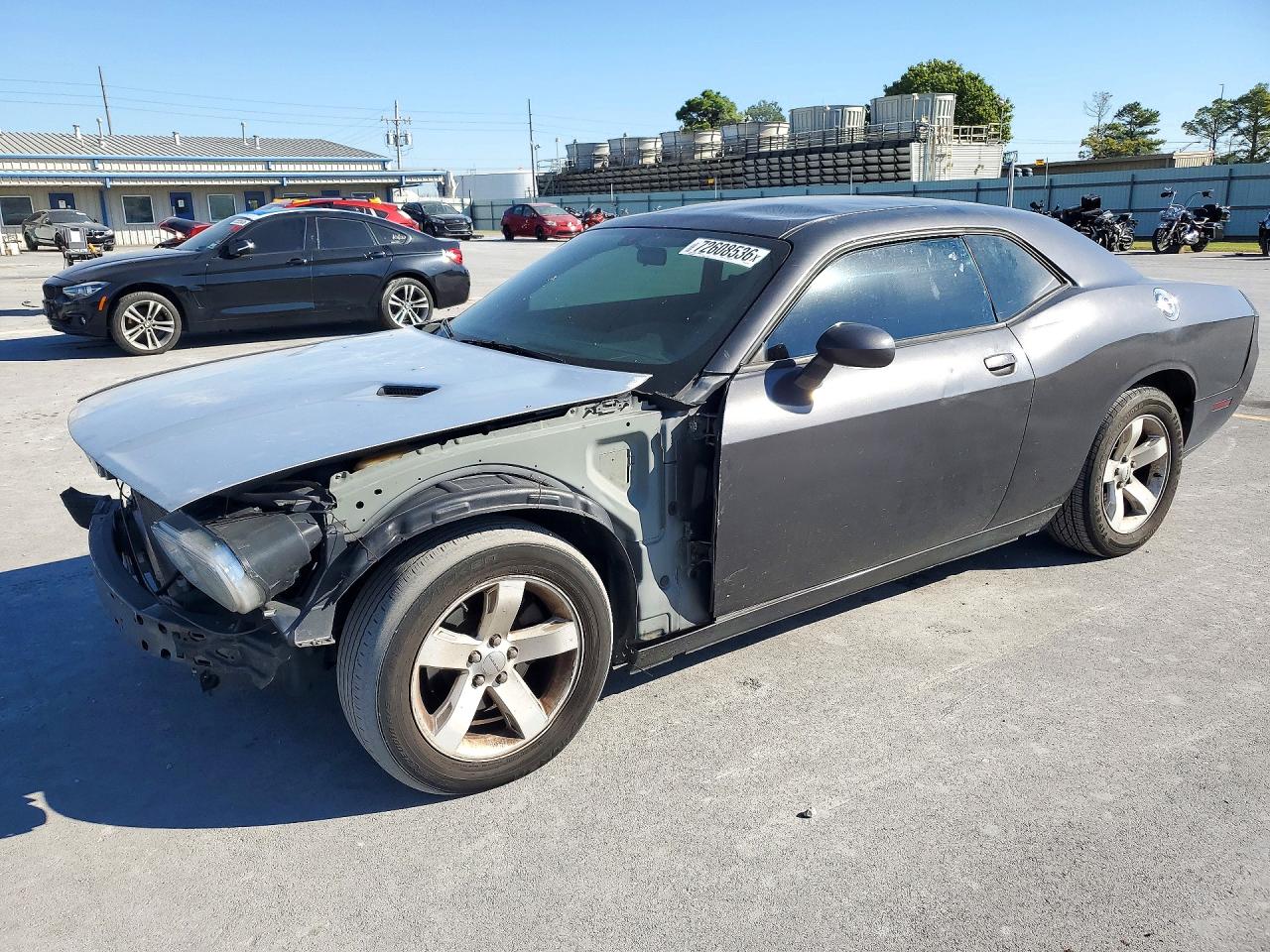 2013 DODGE CHALLENGER Base — Front 3/4
