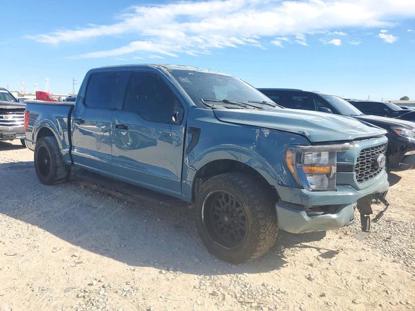 2023 FORD F150 SuperCrew — Passenger 3/4