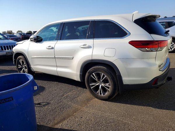 2017 TOYOTA HIGHLANDER LE/LE Plus — DSRA