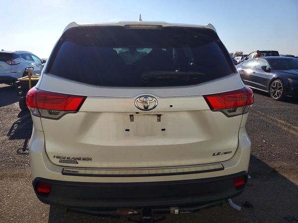 2017 TOYOTA HIGHLANDER LE/LE Plus — DIRR