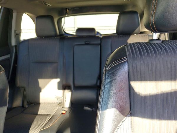 2017 TOYOTA HIGHLANDER LE/LE Plus — SUVN