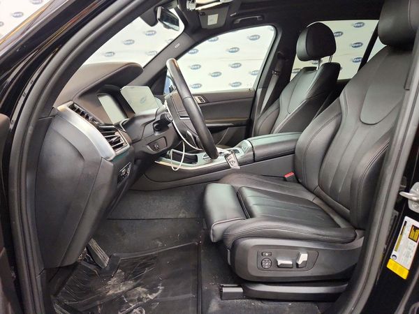 2022 BMW X5 sDrive40i — DENT
