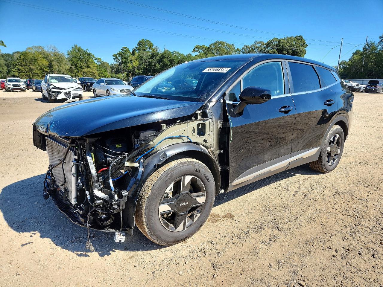 2026 KIA SPORTAGE LX — Front 3/4