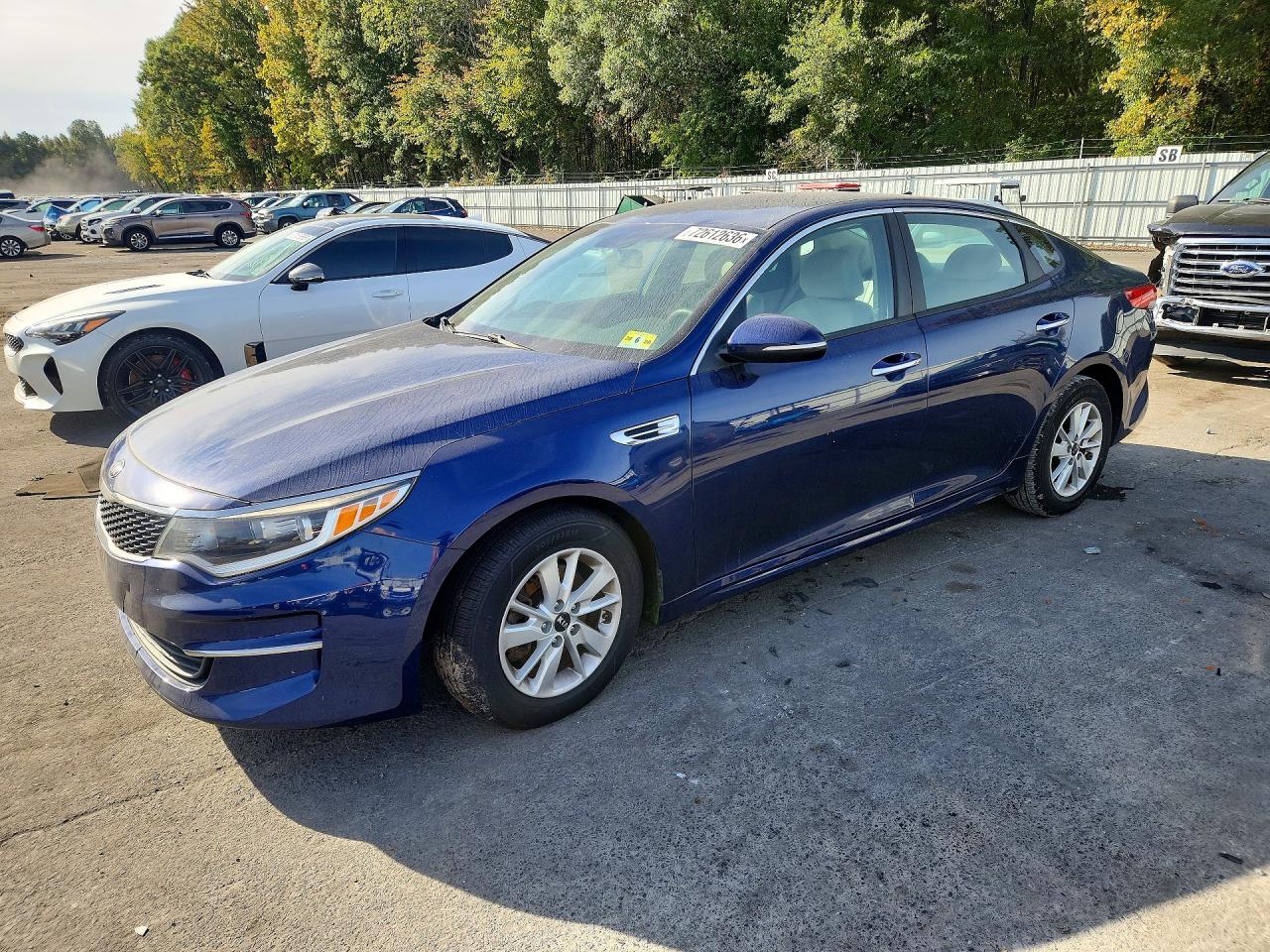 2016 KIA OPTIMA GL — Front 3/4