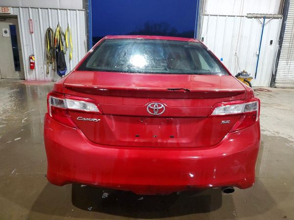 2013 TOYOTA CAMRY