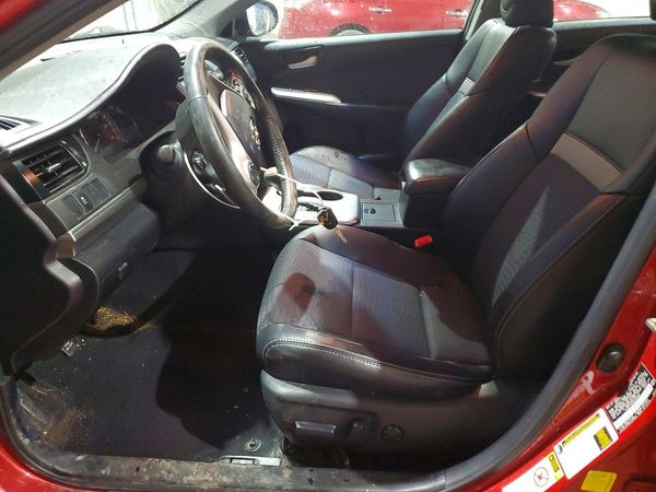 2013 TOYOTA CAMRY