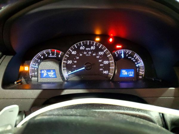 2013 TOYOTA CAMRY
