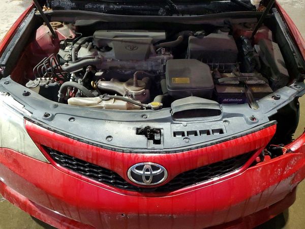 2013 TOYOTA CAMRY
