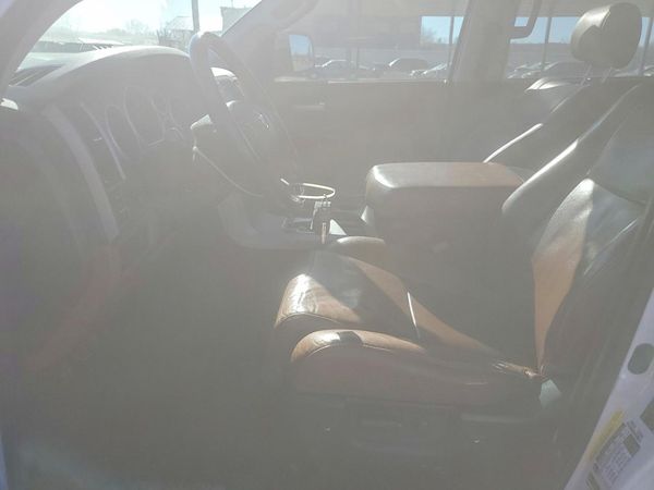 2013 TOYOTA SEQUOIA Platinum