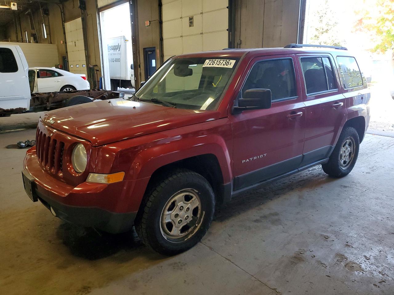 2016 JEEP PATRIOT Sport — Front 3/4