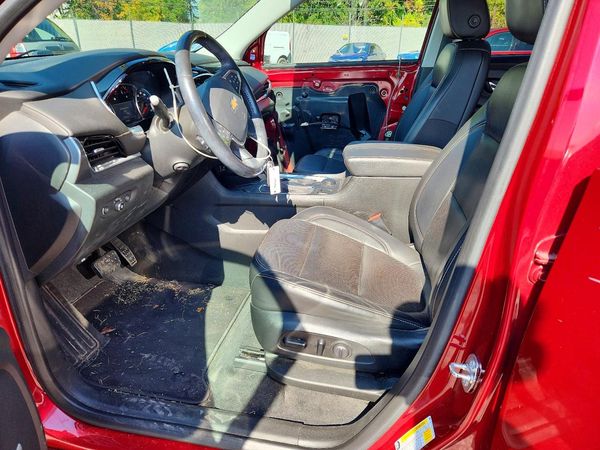 2020 CHEVROLET TRAVERSE Premier — DENT