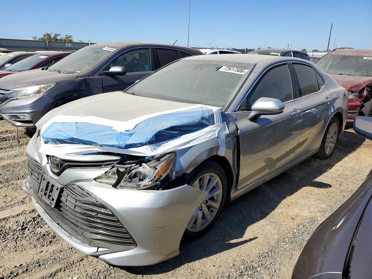 2018 TOYOTA CAMRY L/LE/SE/XLE — Front 3/4
