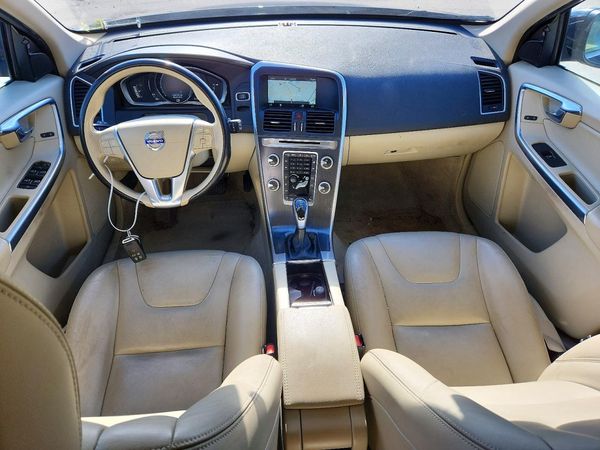 2016 VOLVO XC60 — CKPT