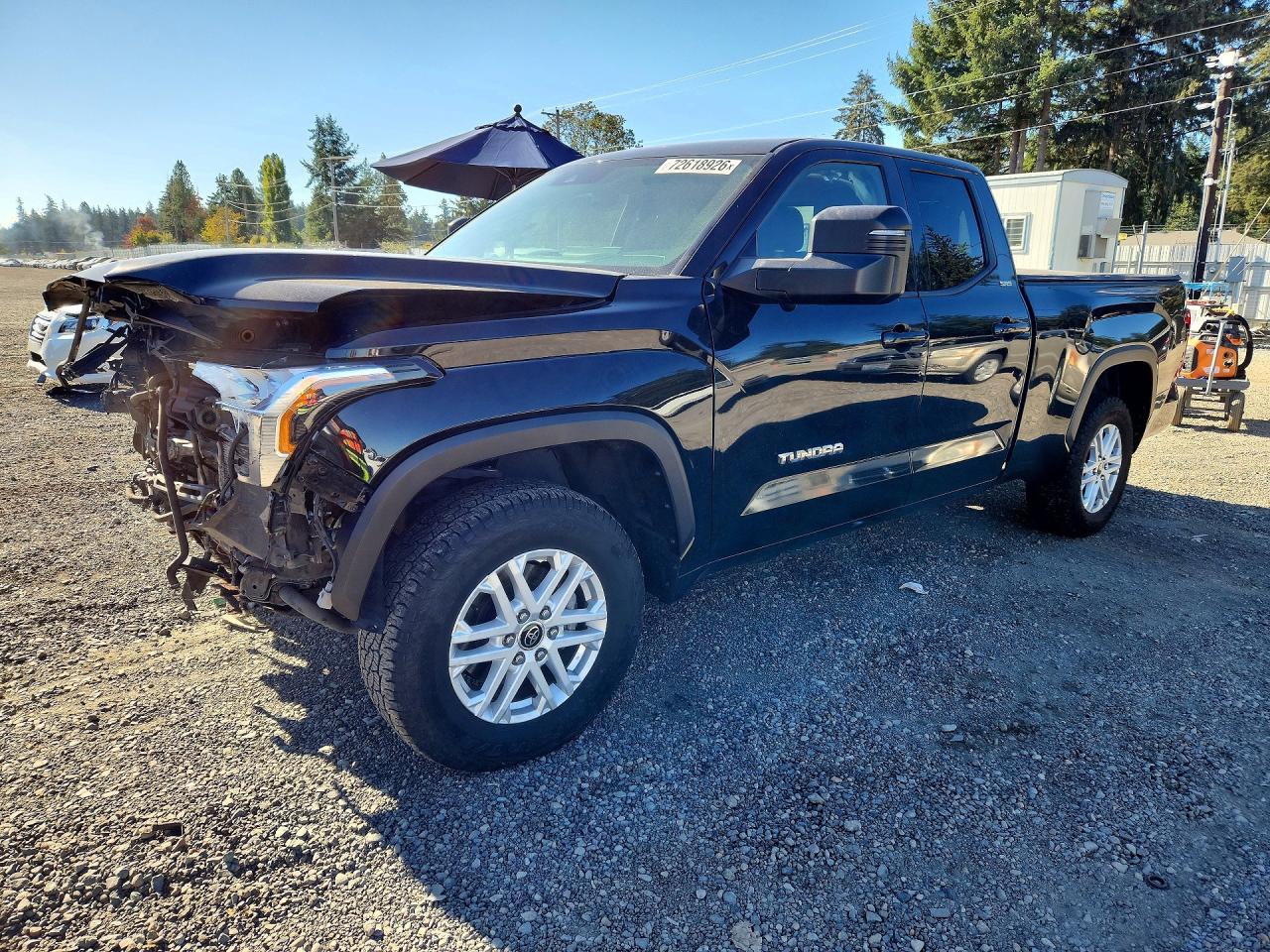 2022 TOYOTA TUNDRA SR5 — Front 3/4