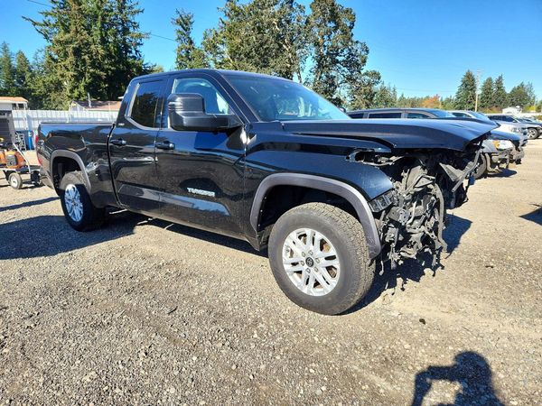 2022 TOYOTA TUNDRA SR5 — Passenger 3/4