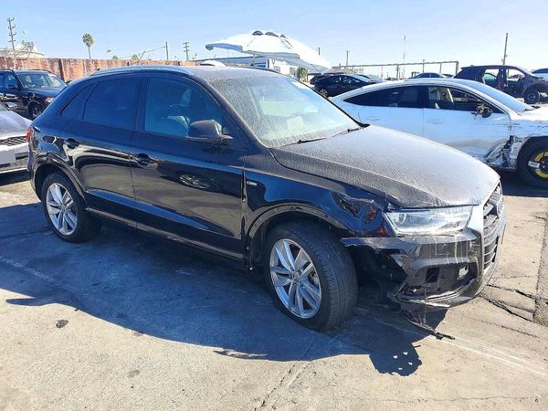 2018 AUDI Q3 Premium, Sport Premium — Passenger 3/4