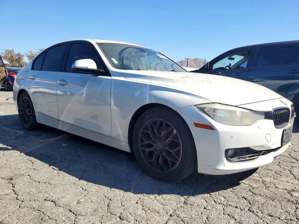 2014 BMW 328 — Passenger 3/4