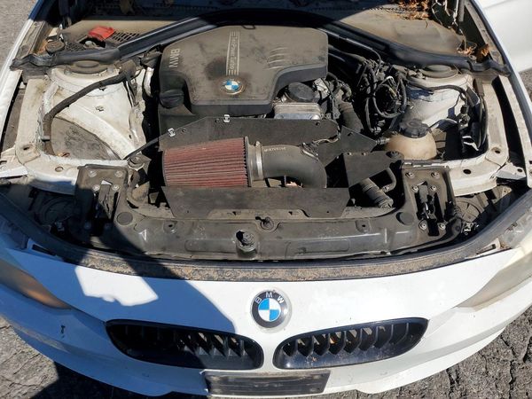 2014 BMW 328 — Engine bay