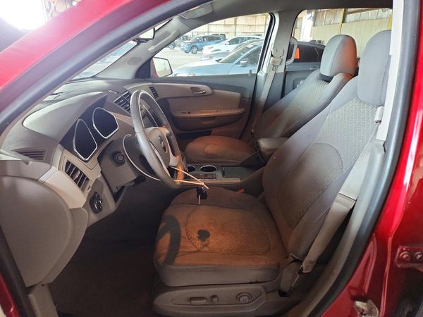 2012 CHEVROLET TRAVERSE LT — DENT