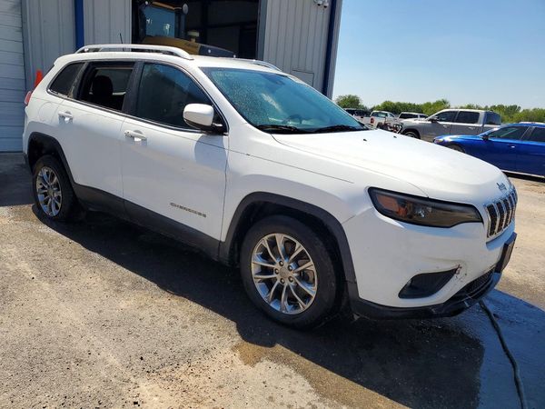 2021 JEEP CHEROKEE Latitude Plus — Passenger 3/4
