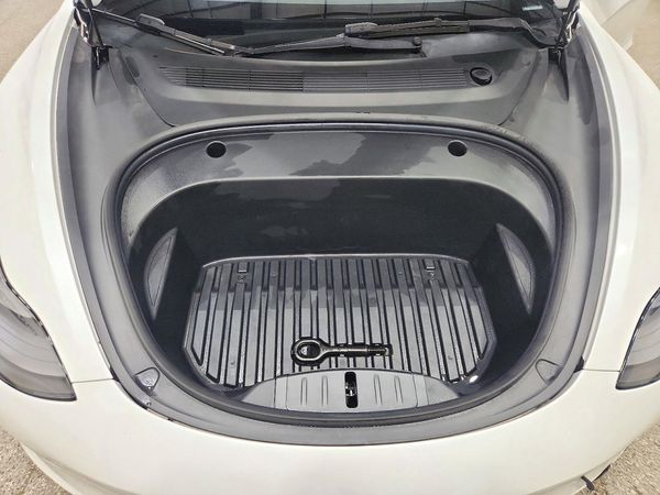 2022 TESLA MODEL 3 — Engine bay