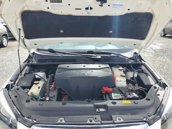 2012 TOYOTA RAV4 EV 2WD — Engine bay