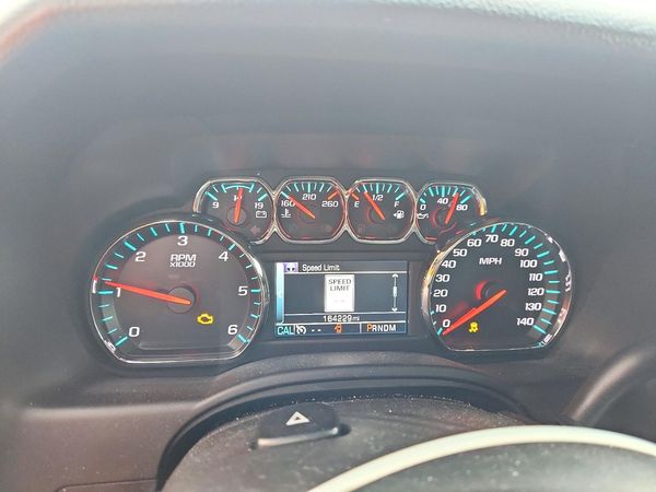 2015 CHEVROLET SUBURBAN LT — ODOM