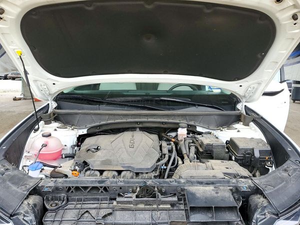 2025 HYUNDAI TUCSON SEL — Engine bay