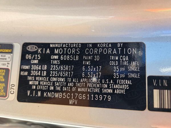 2016 KIA SEDONA LX - Middle-low — VINS