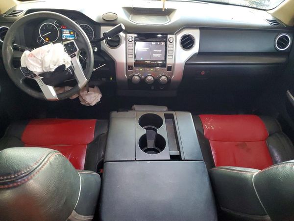 2014 TOYOTA TUNDRA SR5 — CKPT