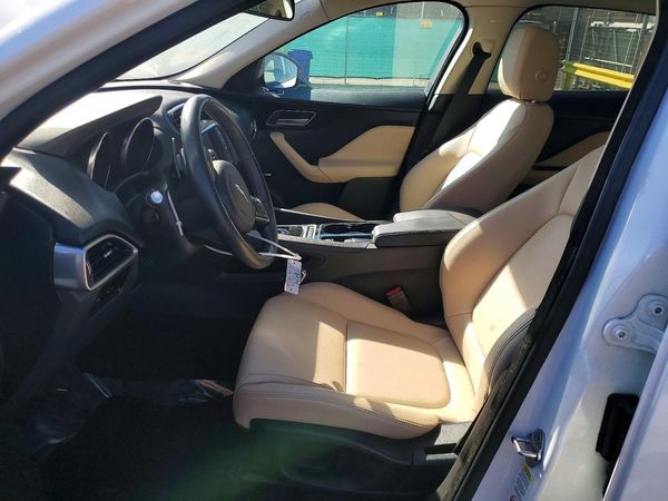 2017 JAGUAR F-PACE Base — DENT