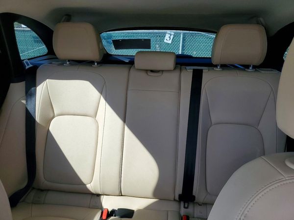 2017 JAGUAR F-PACE Base — SUVN