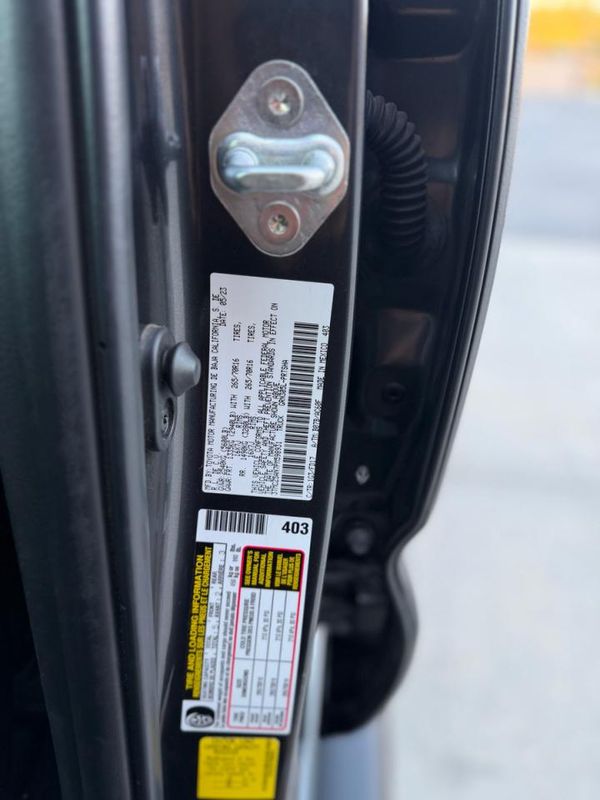 2023 TOYOTA TACOMA SR5