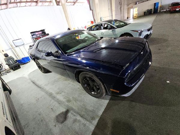 2014 DODGE CHALLENGER Base — Passenger 3/4