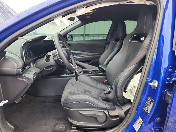 2025 HYUNDAI ELANTRA — DENT