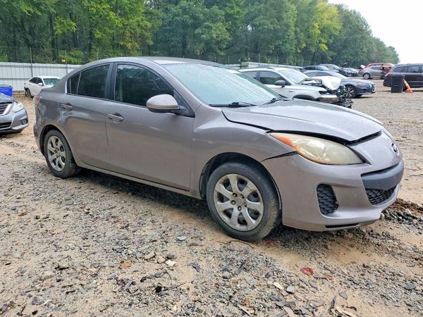 2012 MAZDA 3 Sport/GX — Passenger 3/4