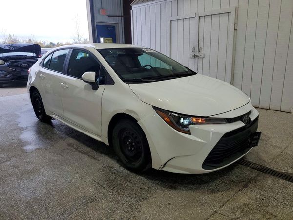 2025 TOYOTA COROLLA LE — Passenger 3/4