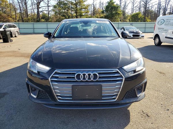 2019 AUDI A4 quattro Premium — DIRF