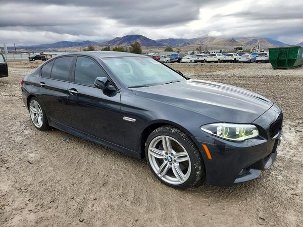 2014 BMW 5 SERIES xDrive — Passenger 3/4