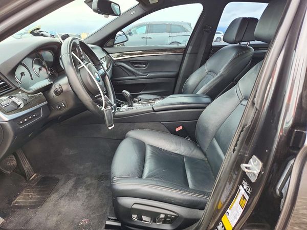2014 BMW 5 SERIES xDrive — DENT
