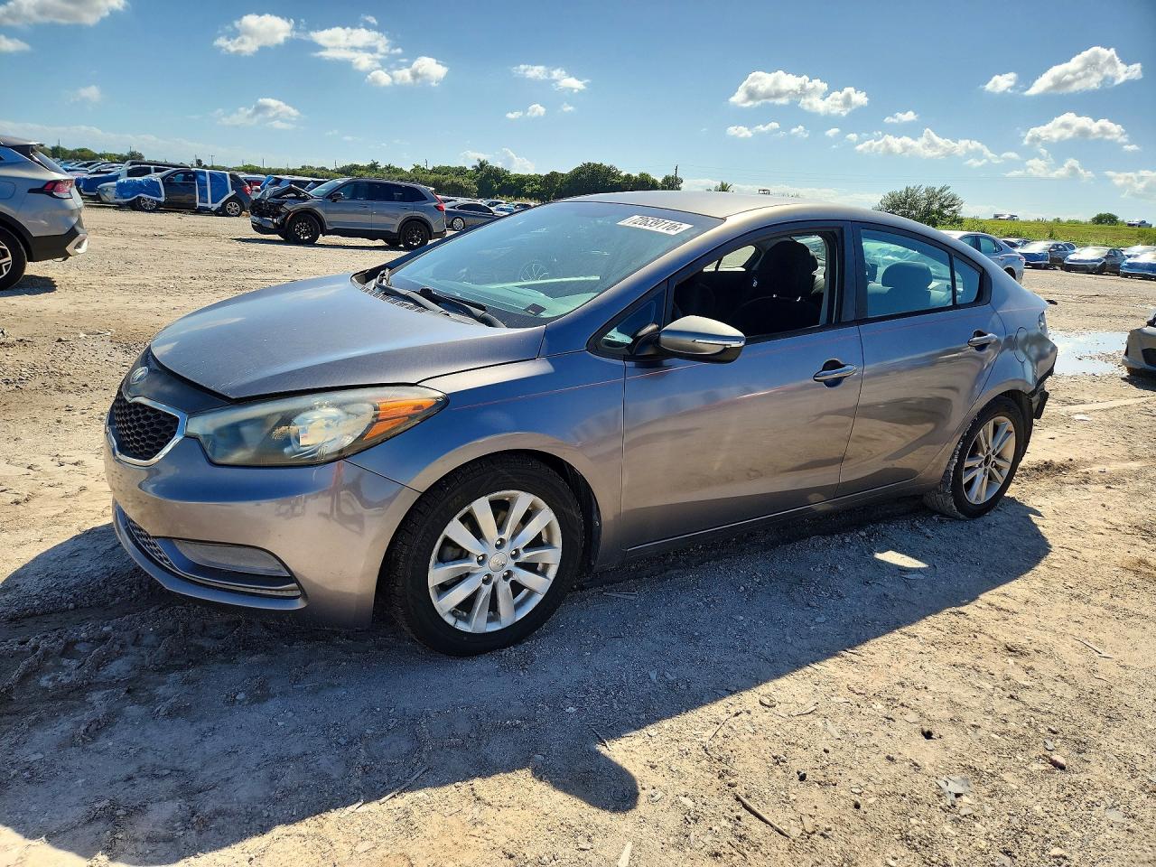2016 KIA FORTE — Front 3/4