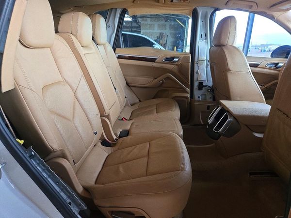 2012 PORSCHE CAYENNE — PSRS