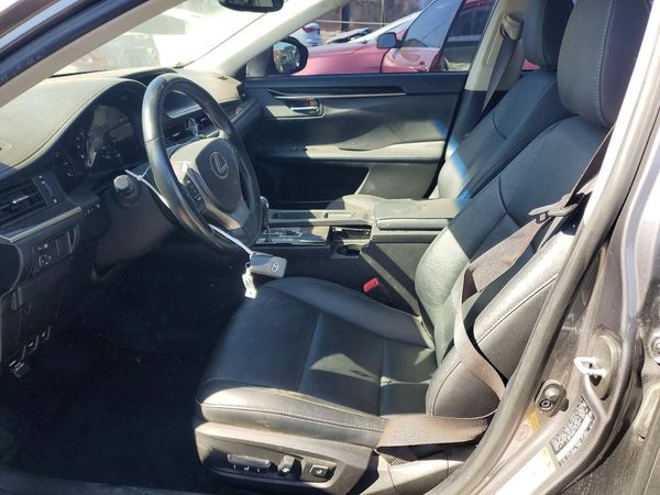 2014 LEXUS ES 350 — DENT