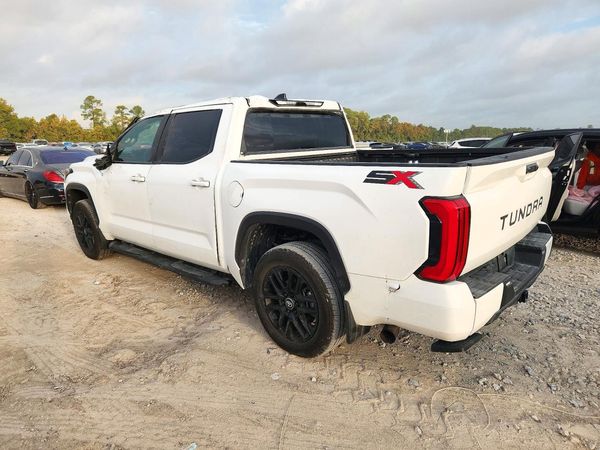 2026 TOYOTA TUNDRA SR5 — DSRA