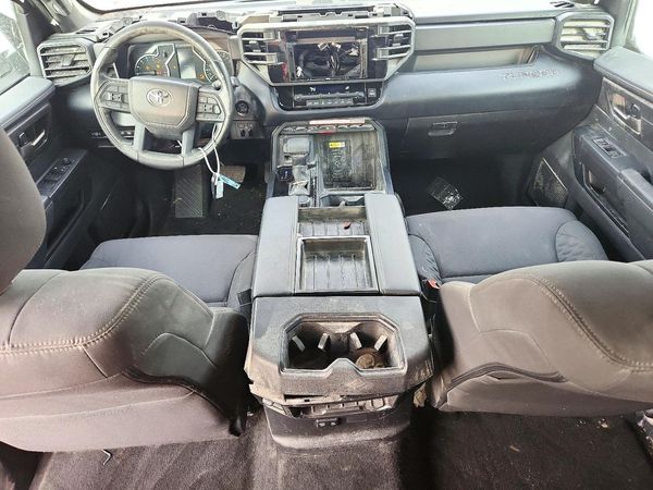 2026 TOYOTA TUNDRA SR5 — CKPT